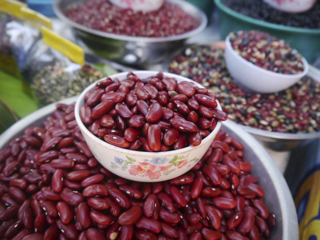the red beans origin and its' nutritional value