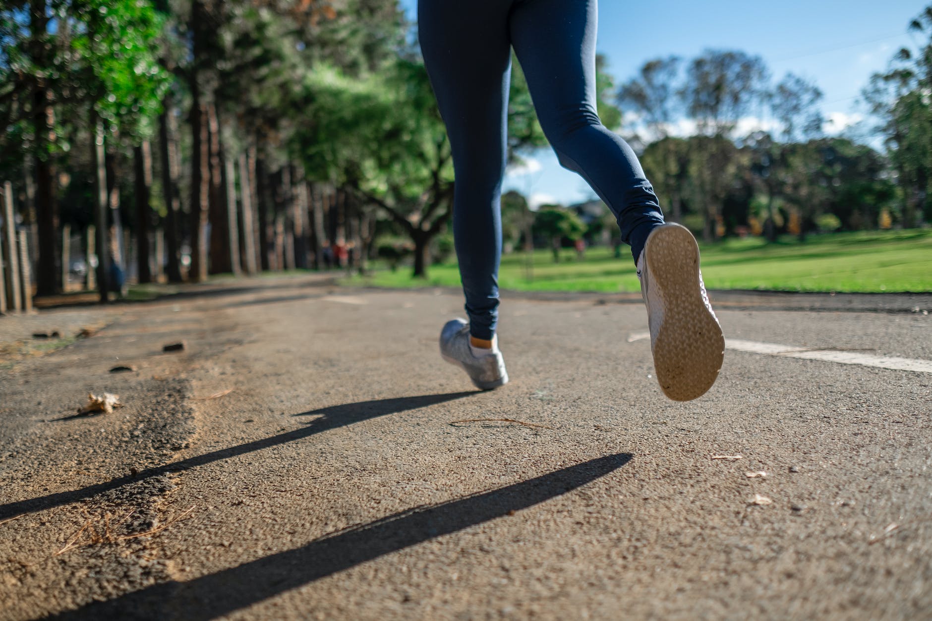 be strong & healthy by running, jogging & walking