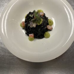 Black Spaghetti & shrimps
