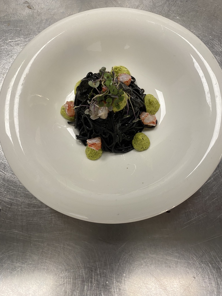 Black Spaghetti & shrimps