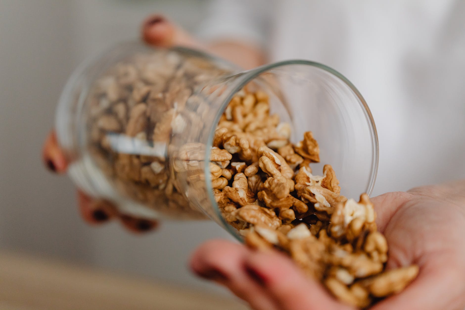nutritional value, history and health benefits of walnuts