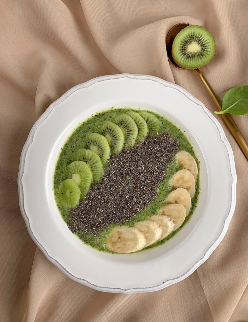 the ultimate guide to chia seeds origin, nutrition & recipes
