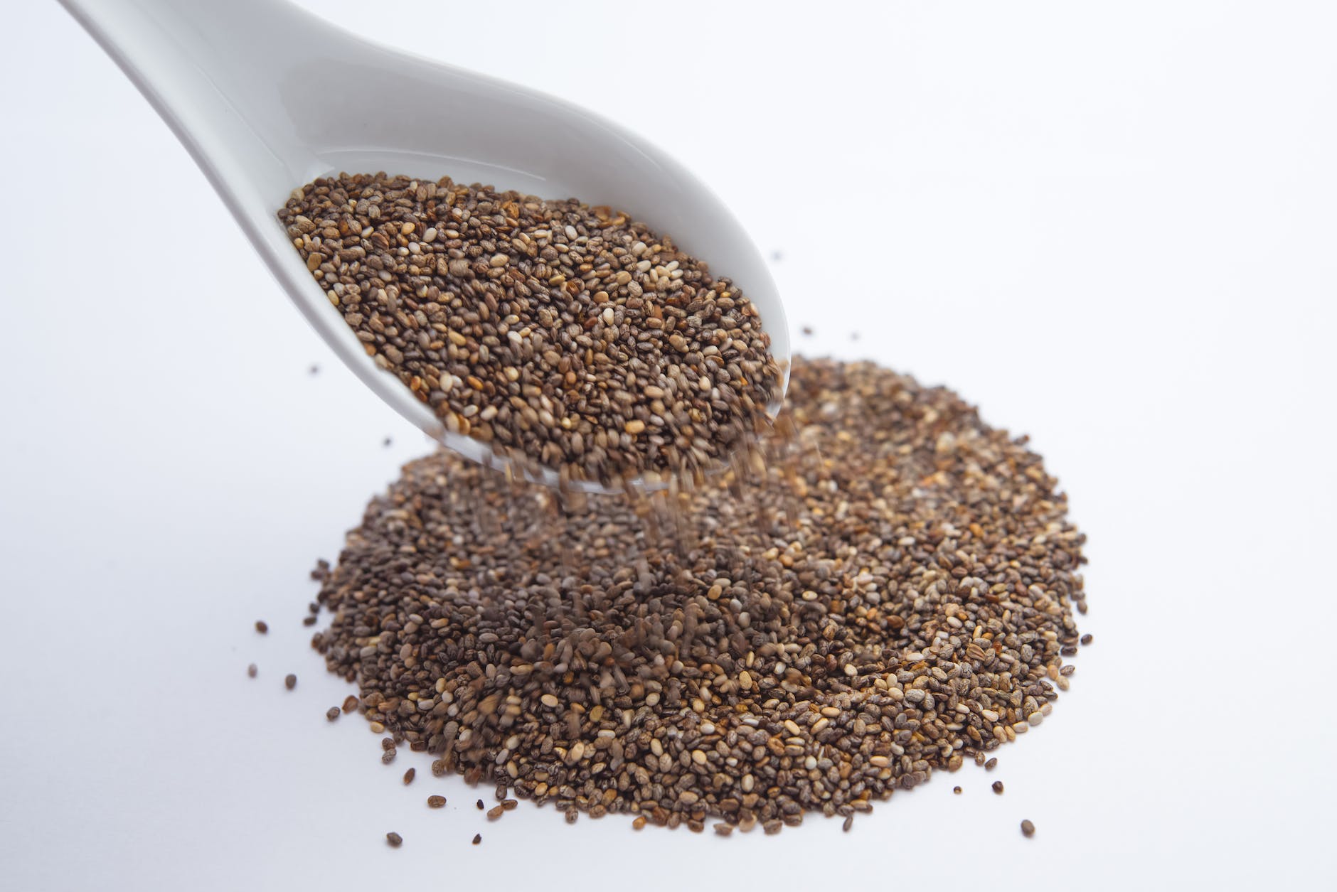 the ultimate guide to chia seeds origin, nutrition & recipes