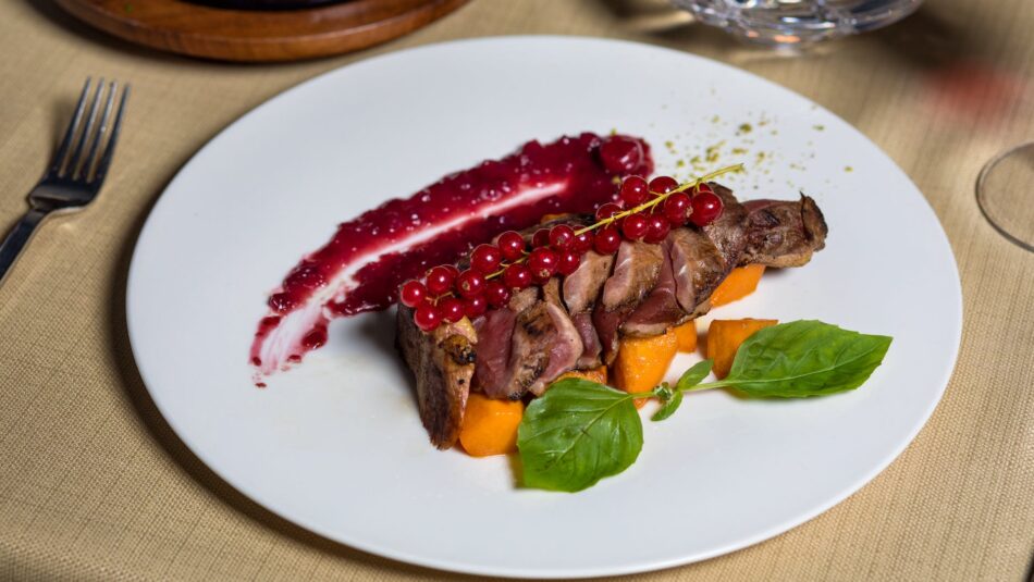 Best Recipe on How to Grill Angus Entrecote With Vegetables